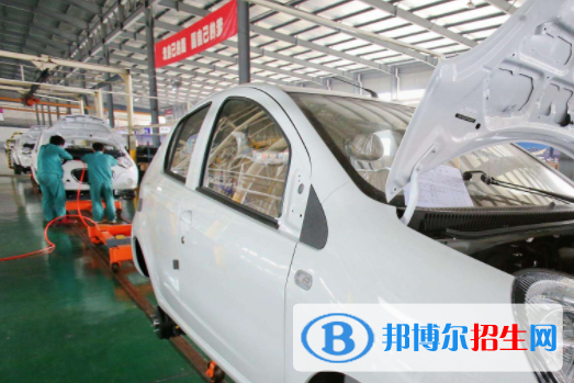廣東2020年汽修學(xué)校有什么專業(yè)適合女生
