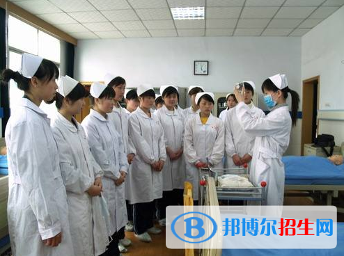 重慶2022年衛(wèi)校是學什么的