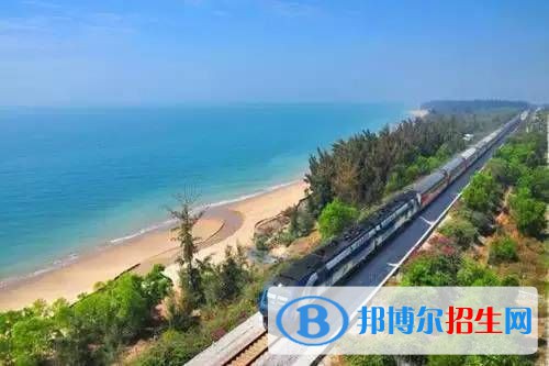四川2020年鐵路學(xué)校學(xué)什么好有前途