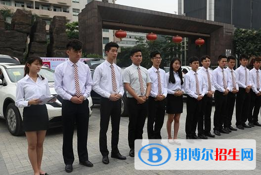 廣東2020年女生讀汽修學(xué)校學(xué)什么專業(yè)好