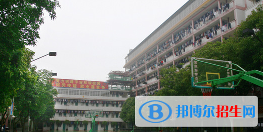 廣西商貿(mào)高級(jí)技工學(xué)校2020年報(bào)名條件、招生要求、招生對(duì)象