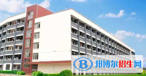 廣西商業(yè)技師學院網站網址
