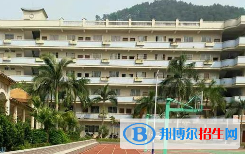 梧州西南中等專業(yè)學(xué)校2020年報名條件、招生要求、招生對象