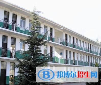南華縣職業(yè)高級(jí)中學(xué)怎么樣、好不好