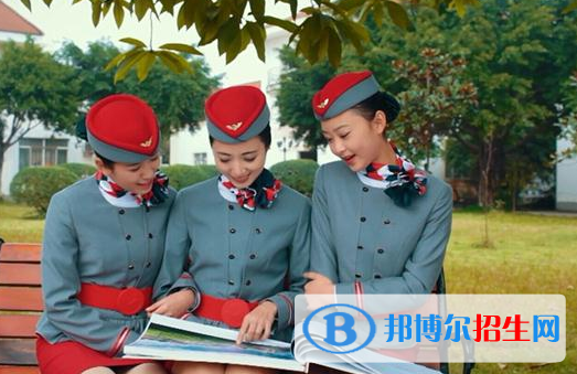 重慶2022年有哪些收鐵路學(xué)校的大專