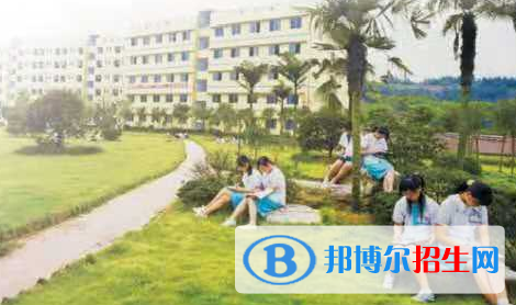 重慶2022年中專鐵路學(xué)?？梢钥即髮? width=