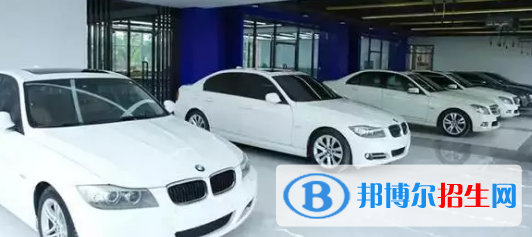 甘肅萬(wàn)通汽車(chē)學(xué)校2020年學(xué)費(fèi)、收費(fèi)多少
