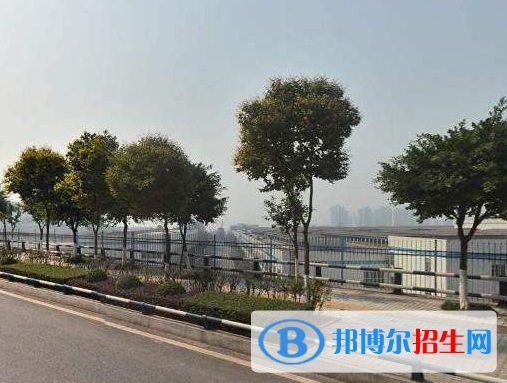 重慶華陽技工學(xué)校網(wǎng)站網(wǎng)址