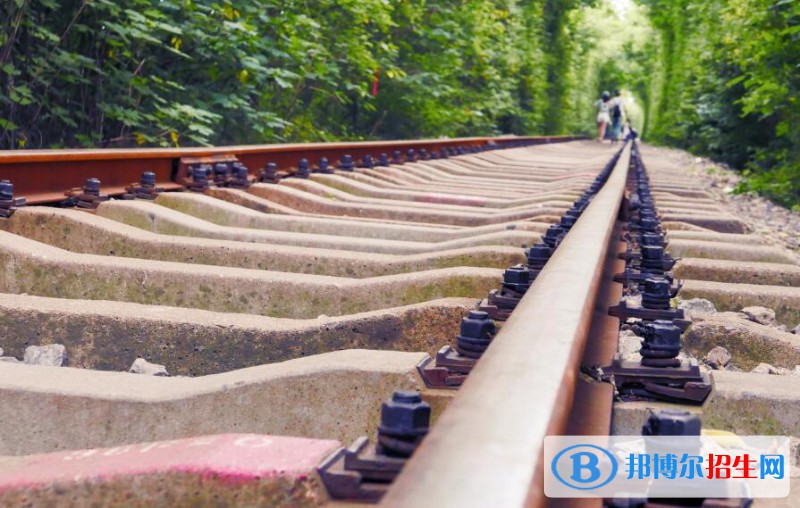 貴州2020年讀什么鐵路學(xué)校好