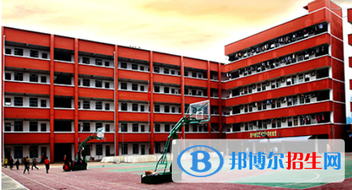 南寧創(chuàng)藝藝術(shù)職業(yè)學(xué)校怎么樣、好不好