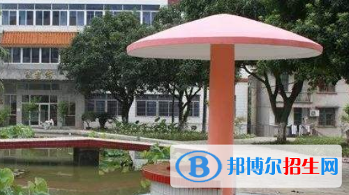 廣西玉林技師學院網(wǎng)站網(wǎng)址