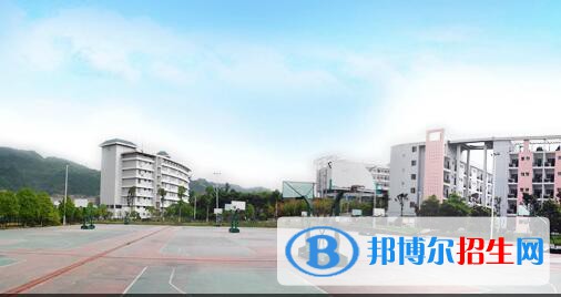 銅仁技工學(xué)校2020年學(xué)費(fèi)、收費(fèi)多少