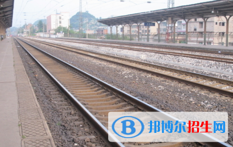 重慶2022年適合男生的鐵路學校專業(yè)