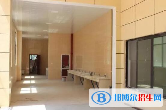 樂清柳市職業(yè)技術(shù)學校2020年宿舍條件