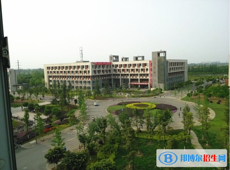 麻城木子店高級職業(yè)中學怎么樣、好不好