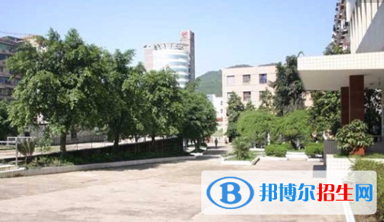 重慶2022年鐵路學(xué)校讀出來(lái)是什么文憑