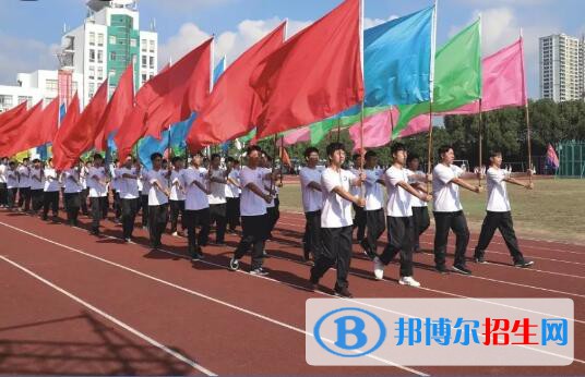 臨海豪情汽車工業(yè)學校2020年報名條件、招生要求、招生對象