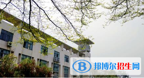 佛山順德區(qū)龍江職業(yè)技術學校2020年有哪些專業(yè)