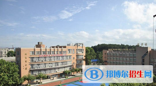 貴陽職工中等專業(yè)學(xué)校怎么樣，好不好