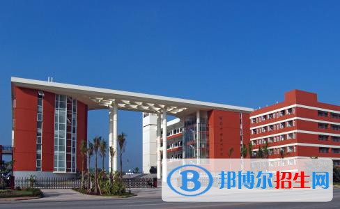 黃岡電子信息學校2020年有哪些專業(yè)
