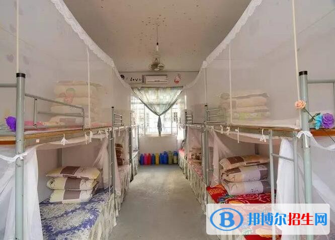 金華婺城區(qū)職業(yè)中等專業(yè)學(xué)校2020年宿舍條件