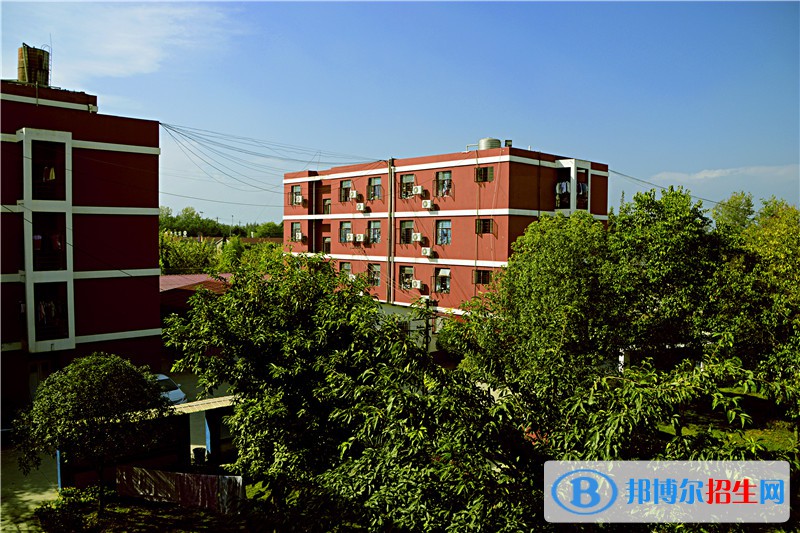 成都2020年初中生報(bào)什么鐵路學(xué)校好