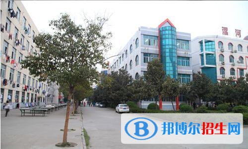 漯河第一中等專業(yè)學(xué)校2021年報名條件、招生對象