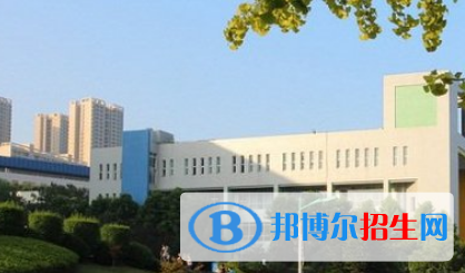 甘肅建筑材料工業(yè)學(xué)校2020年招生錄取分數(shù)線