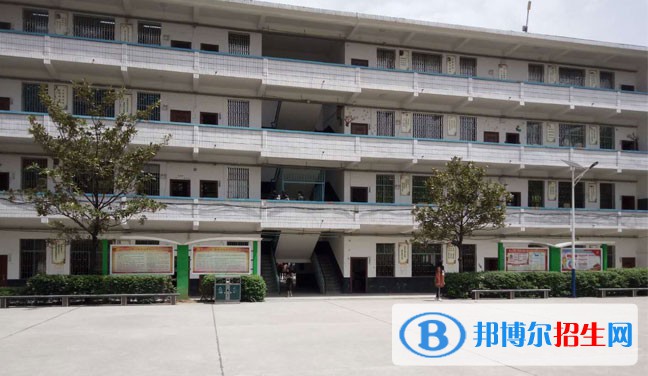 邵陽開元職業(yè)技術(shù)學(xué)校2020年報名條件、招生要求、招生對象 