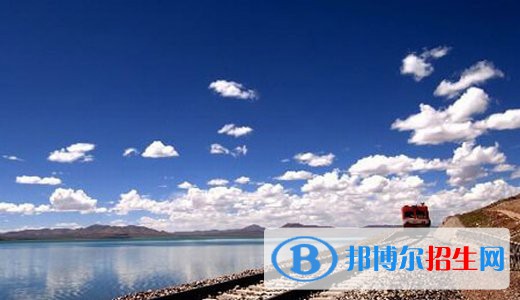 成都2020年鐵路學(xué)校都有什么專業(yè)適合女生