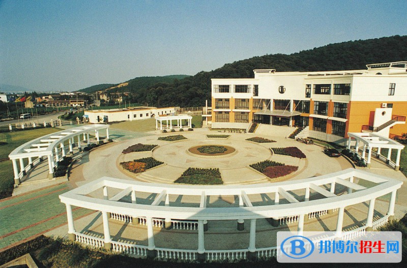 無(wú)錫2020年鐵路學(xué)校好的大專學(xué)校