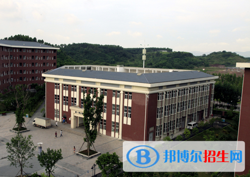 重慶2022年汽修學(xué)校好點(diǎn)的大專(zhuān)學(xué)校