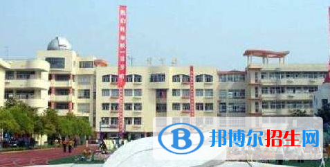 南寧2020中學(xué)畢業(yè)讀什么鐵路學(xué)校