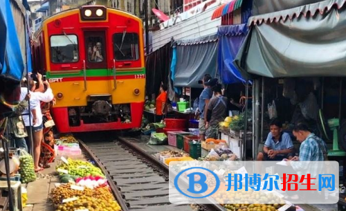 六盤(pán)水2020年初中生上鐵路學(xué)校