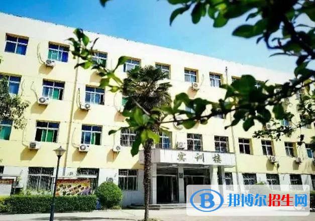 沙河衛(wèi)生學校