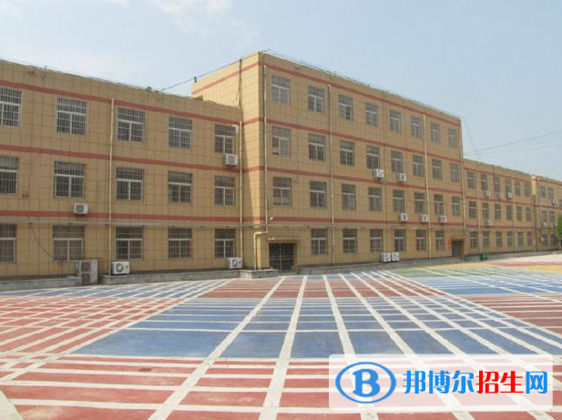 阜陽經(jīng)貿(mào)旅游學校地址在哪里