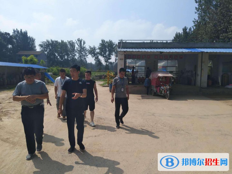 柘城縣職業(yè)教育中心2021年招生辦聯(lián)系電話(huà)