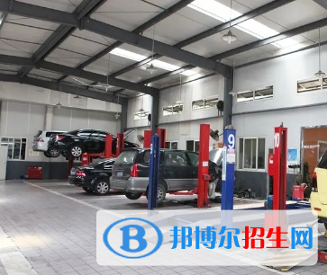 重慶2022年讀汽修學(xué)校有用嗎