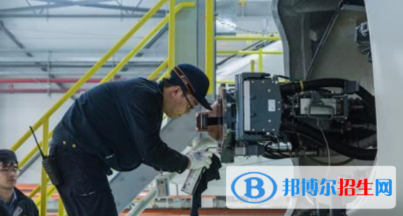 金昌20020年讀鐵路學校多少錢