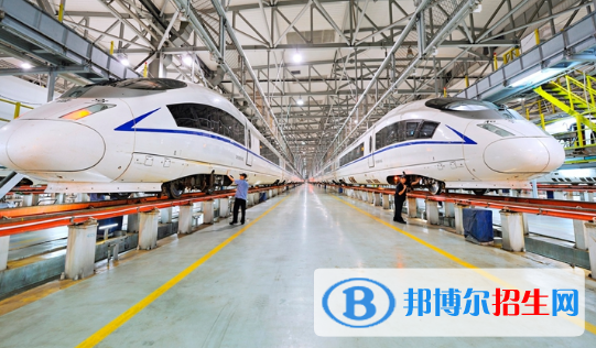 金昌2020年鐵路學校和中專有哪些區(qū)別