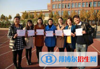 鄭州科技中等專業(yè)學校2021年學費、收費多少