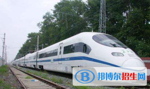 黃岡2020年男生初中畢業(yè)上鐵路學(xué)校