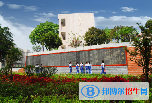 安慶工業(yè)學(xué)校2020年報名條件、招生要求、招生對象