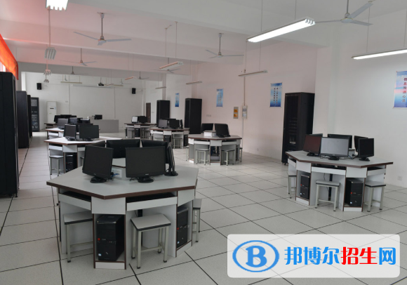 安慶工業(yè)學(xué)校2020年有哪些專業(yè)