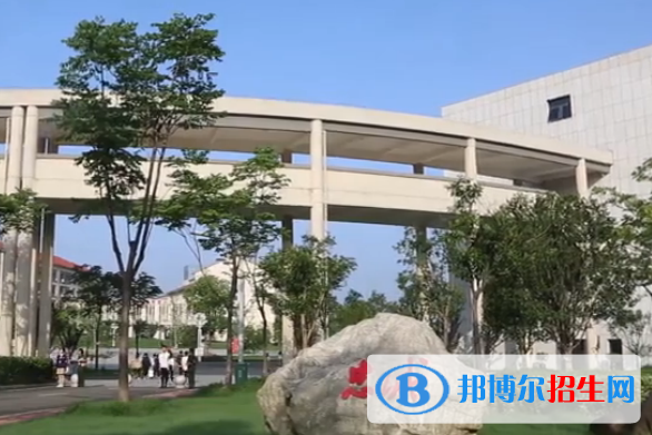 安徽金寨職業(yè)學校2020年招生辦聯(lián)系電話
