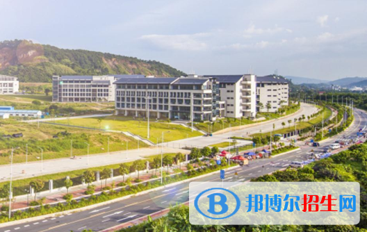廣州民航職業(yè)技術(shù)學院2020年報名條件、招生要求、招生對象