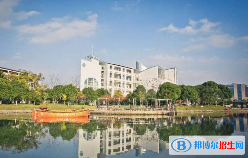 浙江國際海運(yùn)職業(yè)技術(shù)學(xué)院2020年招生辦聯(lián)系電話