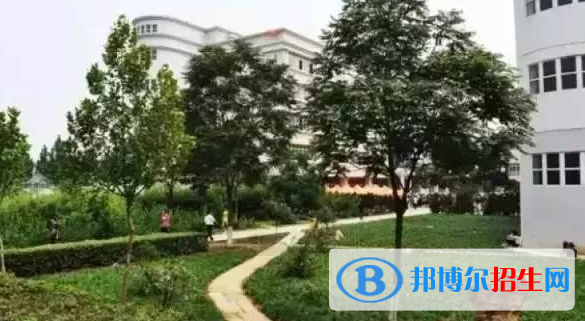 臨夏州民族學(xué)校2020年招生辦聯(lián)系電話