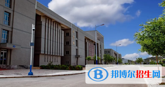 金昌市理工中等專業(yè)學(xué)校2020年報(bào)名條件、招生要求、招生對(duì)象