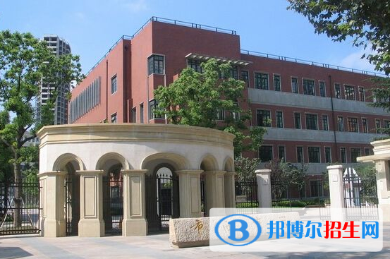 上海市西中學(xué)國(guó)際部2020年招生辦聯(lián)系電話